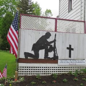 Meet your Posher, Lavon